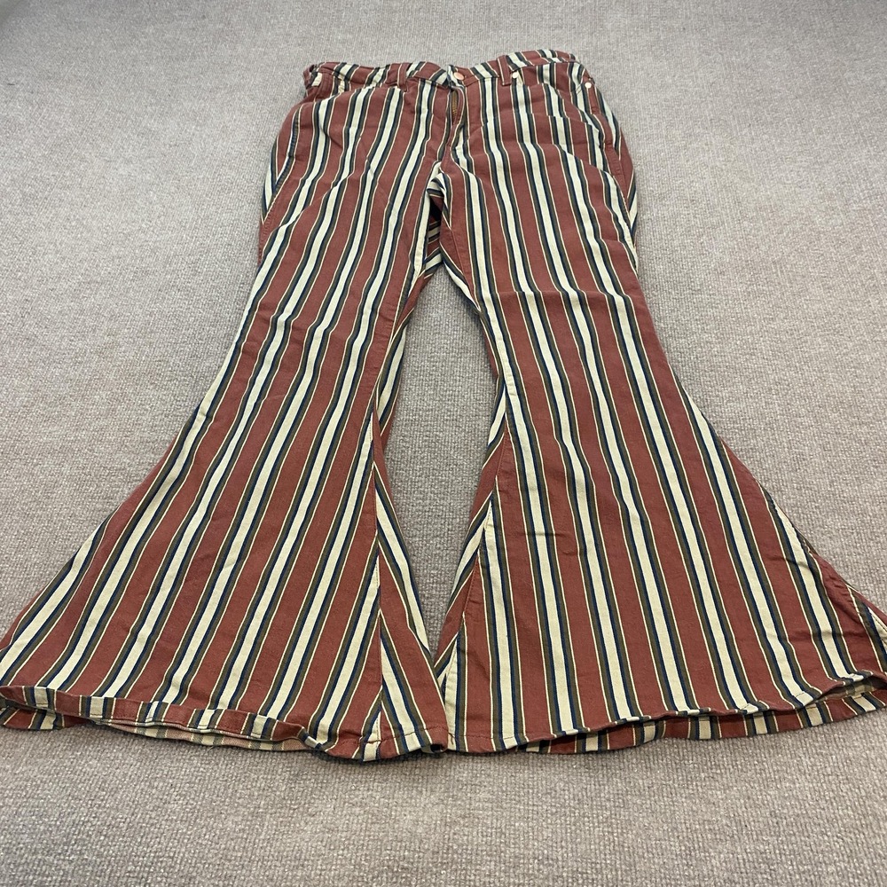 Wrangler Lainey Wilson Flare Jeans Womens 32x32 Bell Bottoms High Rise Stretch